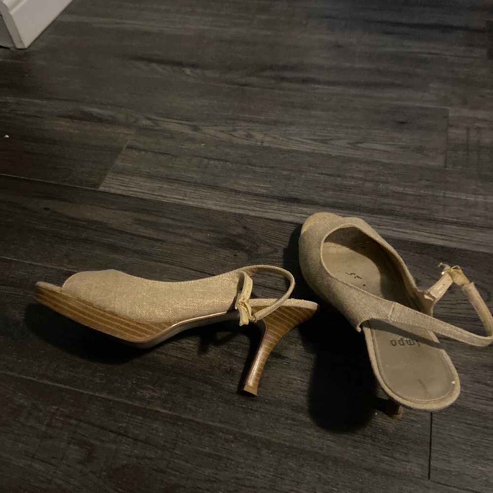 Summer heels